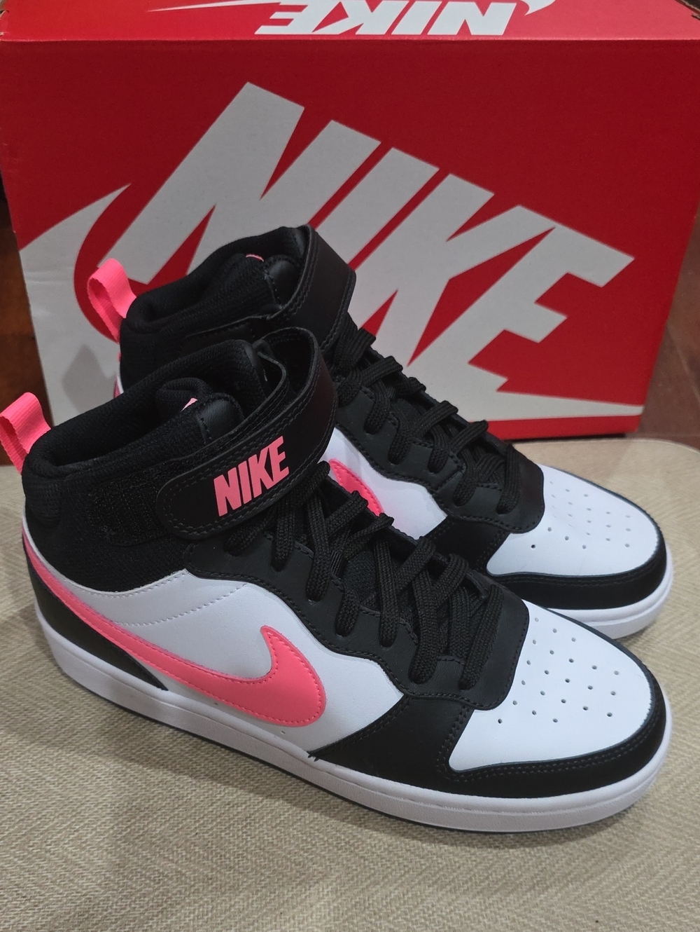 NWB Nike Court Borough 2 High-Top Sneakers